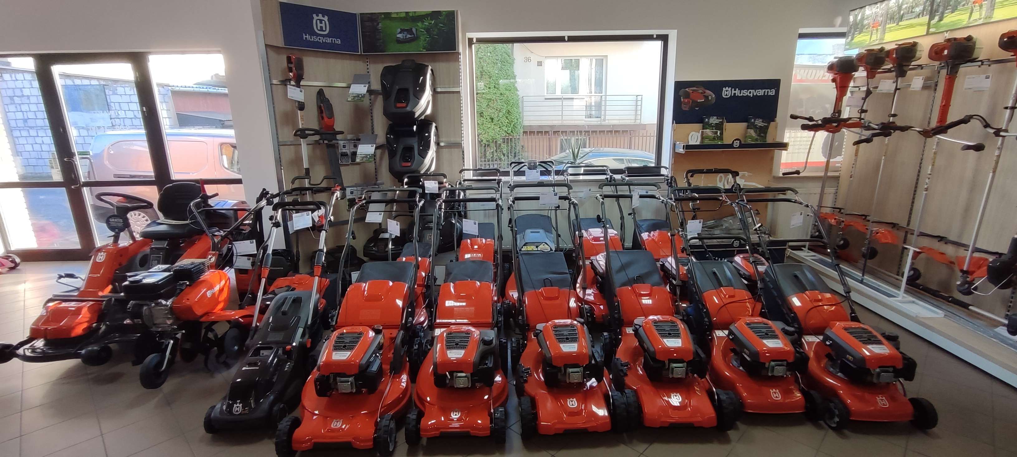 Salon Husqvarna - ekspozycja
